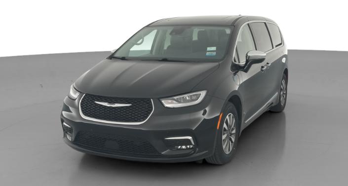 Thumbnail: 2022 Chrysler Pacifica - 1