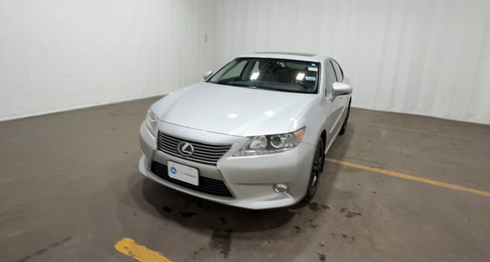 Thumbnail: 2013 Lexus ES - 1