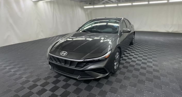Thumbnail: 2024 Hyundai Elantra - 1
