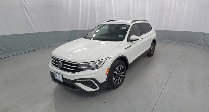 Thumbnail: 2022 Volkswagen Tiguan - 1