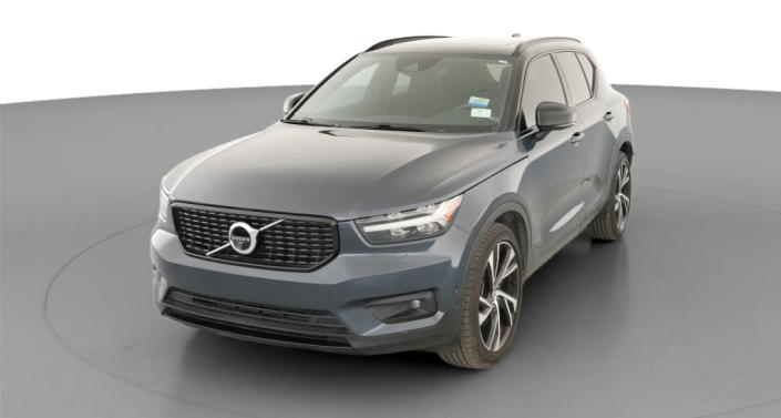Thumbnail: 2022 Volvo XC40 - 1