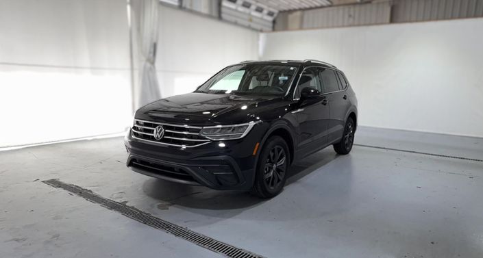 Thumbnail: 2024 Volkswagen Tiguan - 1