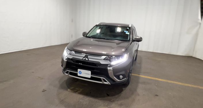 Thumbnail: 2019 Mitsubishi Outlander - 1