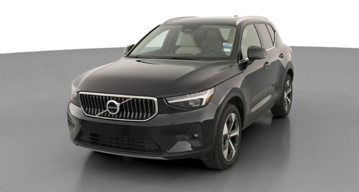 Thumbnail: 2024 Volvo XC40 - 1