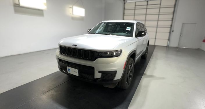 Thumbnail: 2023 Jeep Grand Cherokee L - 1