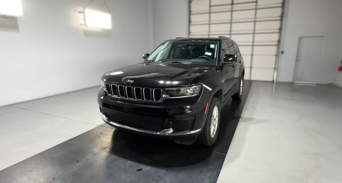 Thumbnail: 2023 Jeep Grand Cherokee L - 1