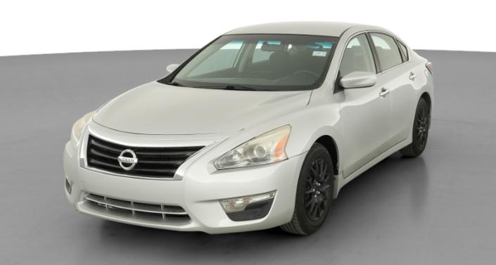 Thumbnail: 2015 Nissan Altima - 1