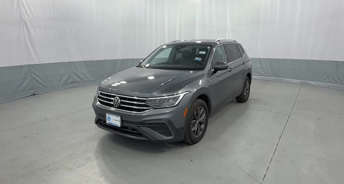 Thumbnail: 2022 Volkswagen Tiguan - 1