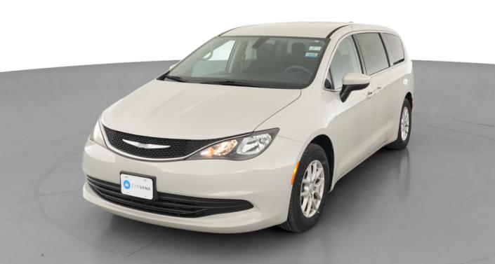 Thumbnail: 2017 Chrysler Pacifica - 1