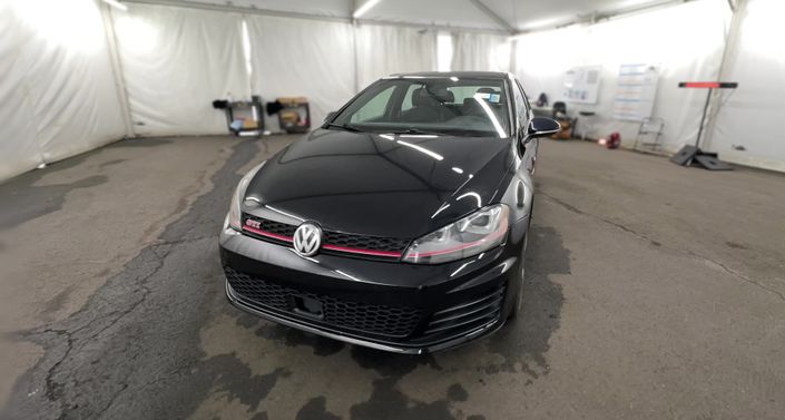 Thumbnail: 2017 Volkswagen Golf - 1