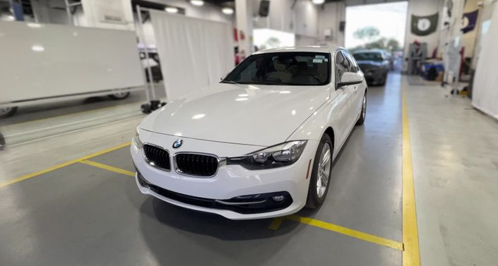 Thumbnail: 2016 BMW 3 Series - 1