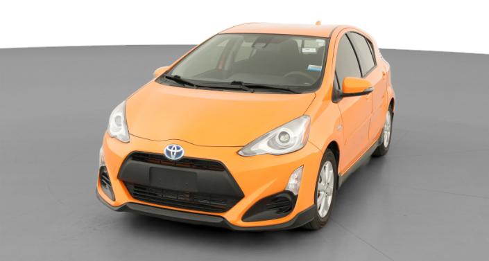 Thumbnail: 2017 Toyota Prius c - 1