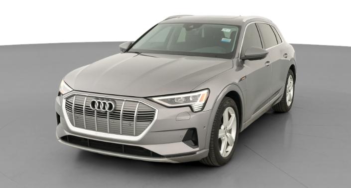Thumbnail: 2019 Audi e-tron - 1