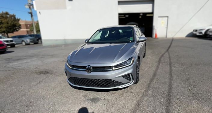 Thumbnail: 2025 Volkswagen Jetta - 1