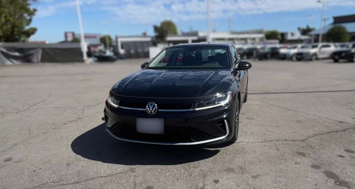 Thumbnail: 2025 Volkswagen Jetta - 1