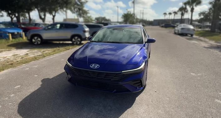 Thumbnail: 2025 Hyundai Elantra - 1