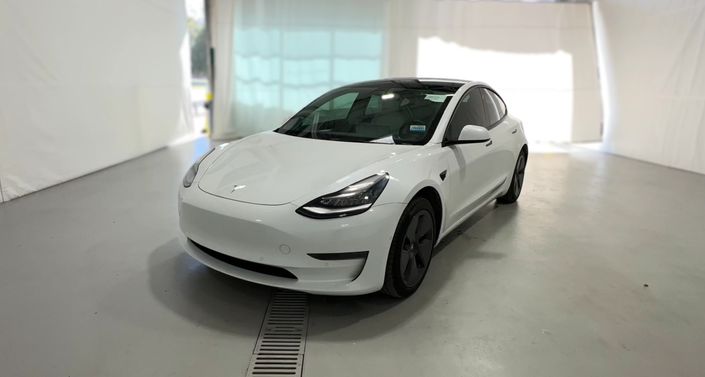 Thumbnail: 2022 Tesla Model 3 - 1