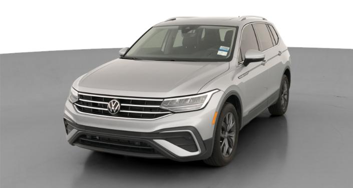 Thumbnail: 2023 Volkswagen Tiguan - 1