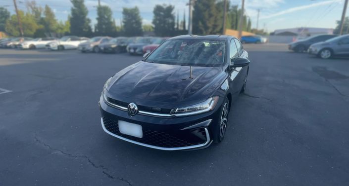 Thumbnail: 2025 Volkswagen Jetta - 1