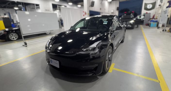 Thumbnail: 2022 Tesla Model 3 - 1