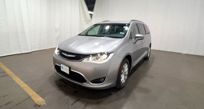 Thumbnail: 2017 Chrysler Pacifica - 1