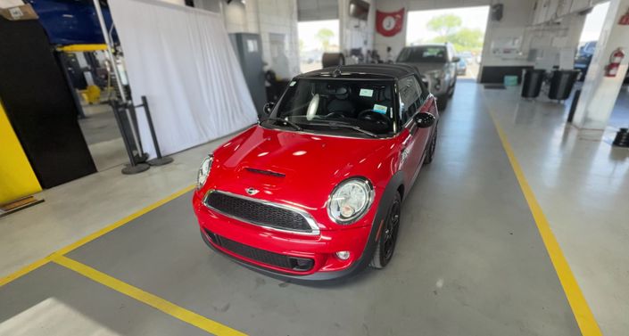 Thumbnail: 2015 MINI Cooper Convertible - 1