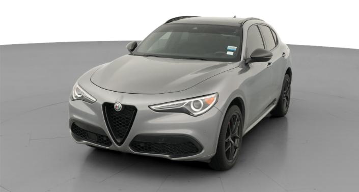 Thumbnail: 2020 Alfa Romeo Stelvio - 1