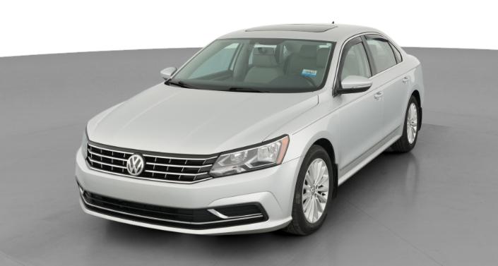 Thumbnail: 2017 Volkswagen Passat - 1