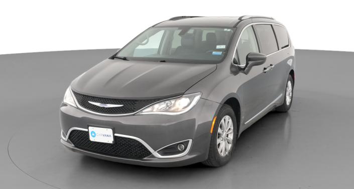 Thumbnail: 2018 Chrysler Pacifica - 1