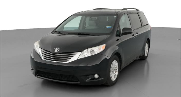 Thumbnail: 2015 Toyota Sienna - 1