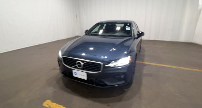 Thumbnail: 2019 Volvo S60 - 1