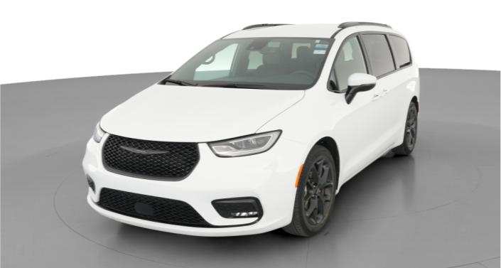 Thumbnail: 2023 Chrysler Pacifica - 1