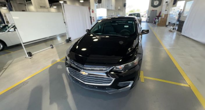 Thumbnail: 2017 Chevrolet Malibu - 1
