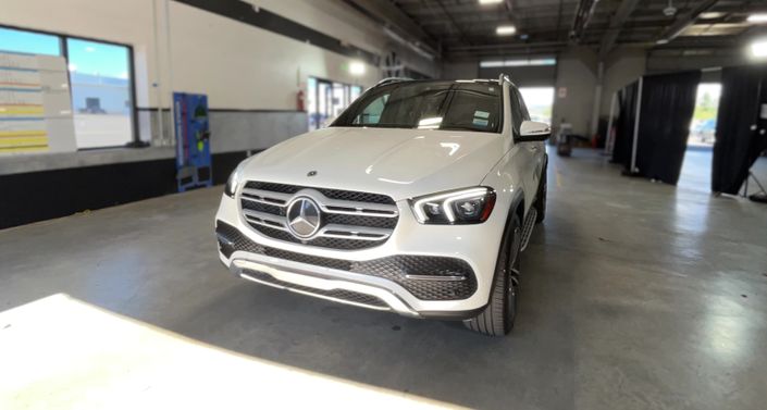 Thumbnail: 2020 Mercedes-Benz GLE - 1