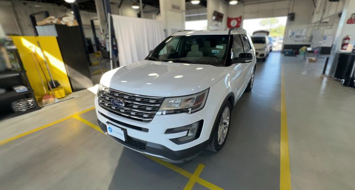 Thumbnail: 2017 Ford Explorer - 1
