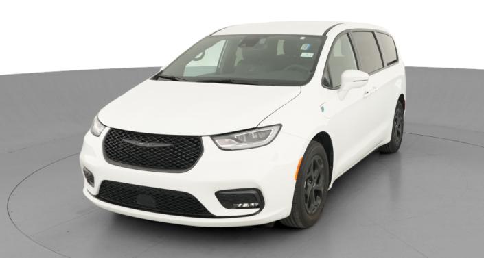 Thumbnail: 2022 Chrysler Pacifica - 1