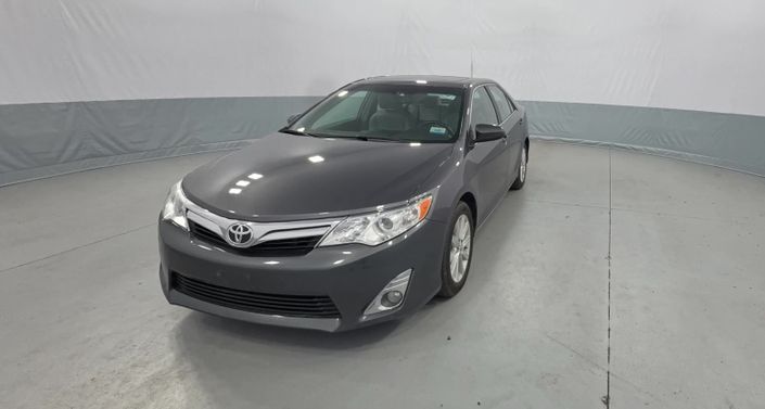 2014 Toyota Camry XLE -
                  Kansas City, MO