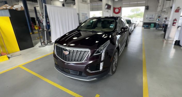 Thumbnail: 2020 Cadillac XT5 - 1