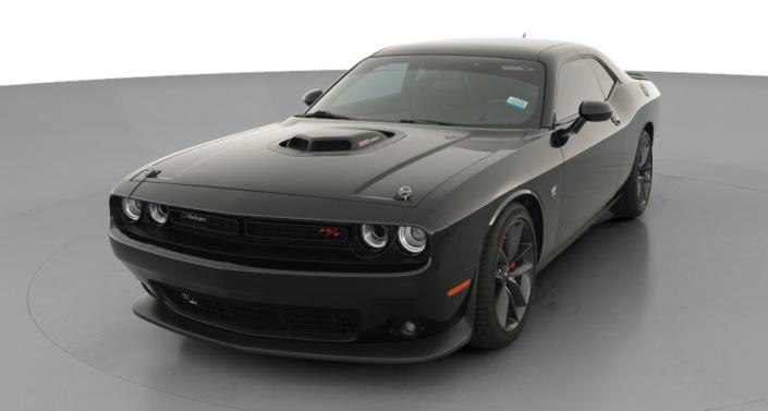 Thumbnail: 2019 Dodge Challenger - 1