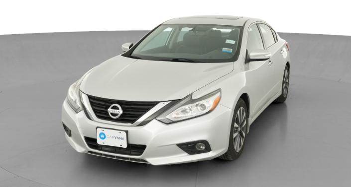 Thumbnail: 2016 Nissan Altima - 1