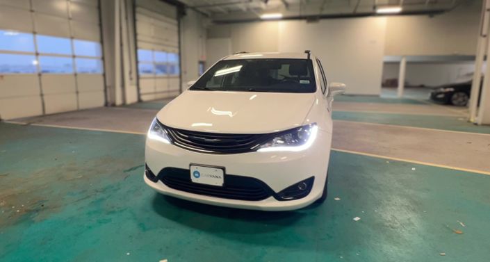 Thumbnail: 2019 Chrysler Pacifica - 1