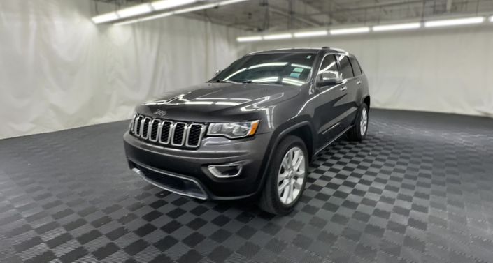 Thumbnail: 2017 Jeep Grand Cherokee - 1