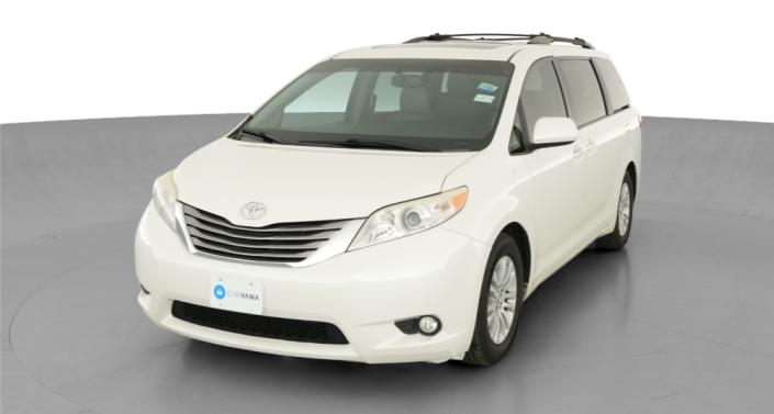 Thumbnail: 2017 Toyota Sienna - 1