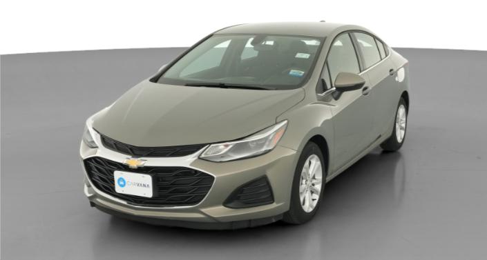 Thumbnail: 2019 Chevrolet Cruze - 1
