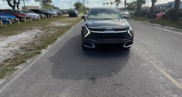Thumbnail: 2025 Kia Sportage - 1