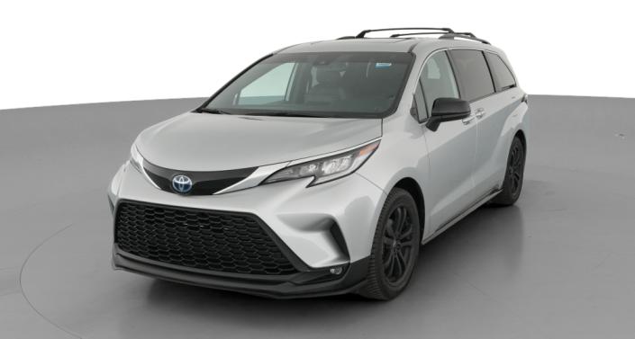 Thumbnail: 2022 Toyota Sienna - 1