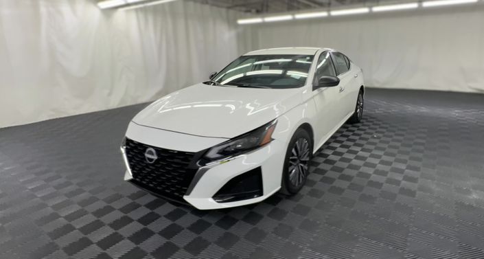 Thumbnail: 2025 Nissan Altima - 1