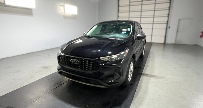Thumbnail: 2023 Ford Escape - 1