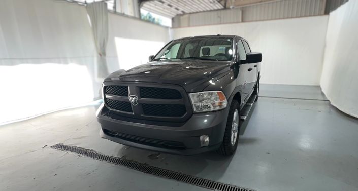 Thumbnail: 2019 RAM 1500 Classic - 1