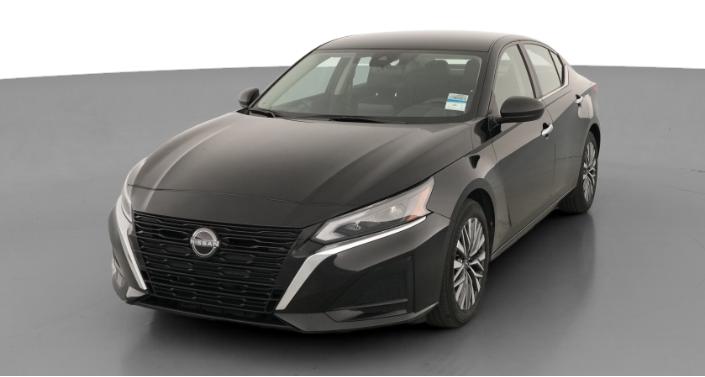 Thumbnail: 2024 Nissan Altima - 1